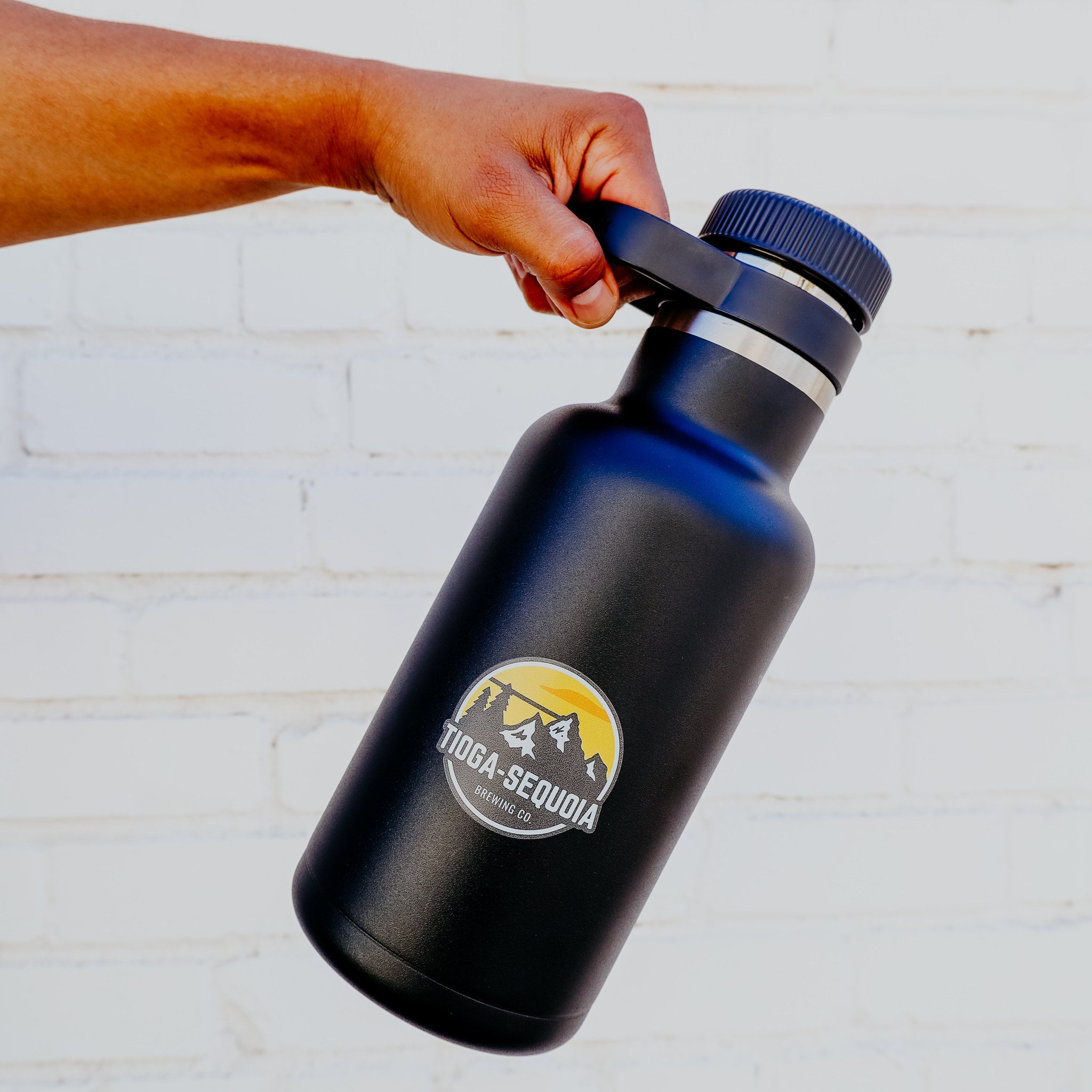 ハイドロフラスク　グラウラー HYDRO FLASK ハイドロフラスク グロウラー ブラック 64oz/1.9L